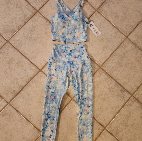 NWT ❗️ RBX two peaces set blue pink flowers size xs - Picture 3 of 15